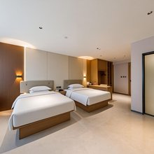 豪曼酒店(呼和浩特东站白塔机场店)