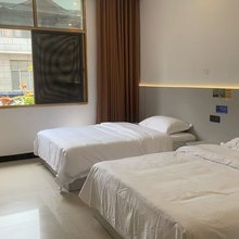 勐海县萱禾酒店