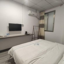 鸿维公寓