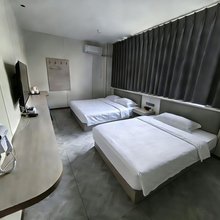 库尔勒雅居酒店(第八中学店)