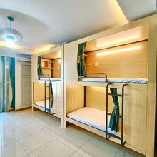 蜗牛青年旅舍(天津之眼西客站地铁站店)