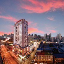 大连昱圣苑国际酒店(罗斯福广场西安路地铁站店)