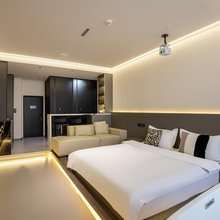 玥景·影音|TheBeautyofTheEast设计美宿(林业大学乐松广场店)