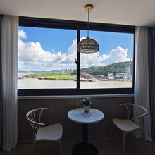 舟山港成海景酒店