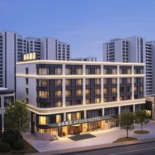 泰州万象城青年南路亚朵酒店