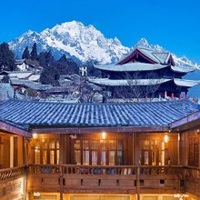 林森有鹿·日照金山雪山观景民宿(丽江古城木府店)