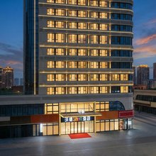 沃德Smart酒店(济南东站响泉街地铁站店)