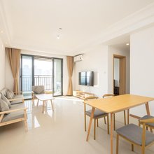 拉朴达家庭度假公寓(海口宝龙世家长影奇幻乐园店)