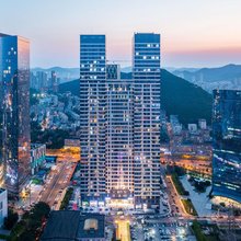 芸湾酒店(大连星海广场会展中心地铁站店)