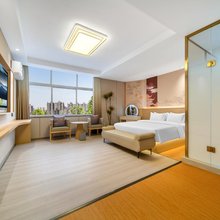娅美酒店(新蔡喜盈门悦享城店)