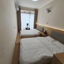 桉屿小筑民宿(龙亭清明上河园店)