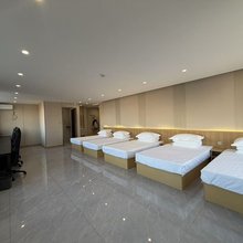 上嘉电竞酒店(三道街店)