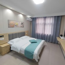 逸客酒店(胖东来生活广场店)