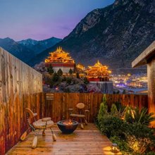 南禺·云境·Shangri La丨智能供氧设计师美宿(独克宗古城店)