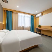 和一智能酒店(柳州上汽通用五菱汽车高铁站店)