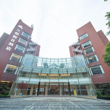 达州兰郡假日酒店(阳光耍都美食街店)