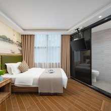 深圳云幕酒店(民治地铁站深圳北站店)