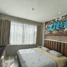 喵呜·Meeting猫咪设计师美宿(柳巷店)
