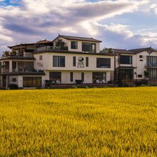 大理沺绣民宿(喜洲古镇店)