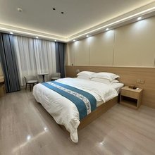 花曼谷庭院酒店