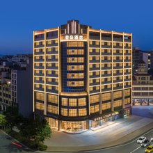 琼海站爱华东路亚朵酒店