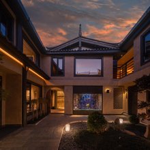 QINGLUAN晴峦·暮雪千川｜阅城鑫奢雪山观景民宿(古城木府店)