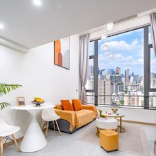 成都杨凡扬轻奢公寓(牛市口地铁站店)