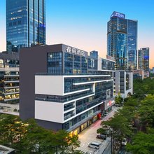 南山科技园睿丽酒店(万象天地店)