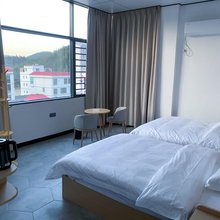 云麓山居民宿