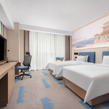 楠熙酒店(西影路西等驾坡地铁站店)