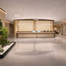 南湖·朗悦｜CharmQuiteSereneEthereal 酒店 (高铁南站余新店)