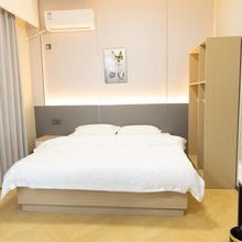 壹居商务公寓(深圳龙华地铁站店)