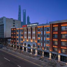 上海陆家嘴银鼎希尔顿欢朋酒店