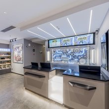 网鱼电竞酒店(上海虹桥娄山关路地铁站店)