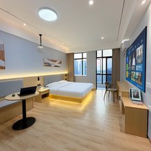 西斯莱行政公寓(中堂文化广场店)
