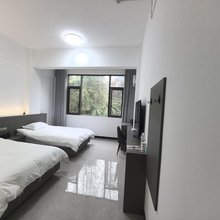 牛角寨阳光假日酒店