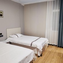 华清阁商务宾馆(获麟花园小区店)