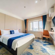 轻住酒店(哈尔滨医大一院博物馆地铁站店)