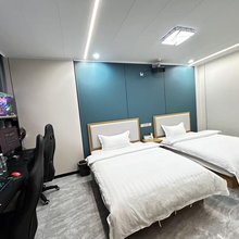 枫凌客栈(锦商公路店)