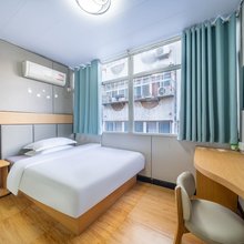 澜枫宾馆(襄阳第五十二中学沃尔玛民发广场店)
