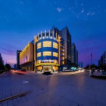 伊宁Enjoy·伊蕉叶假日酒店(开发区伊宁飞机场店)