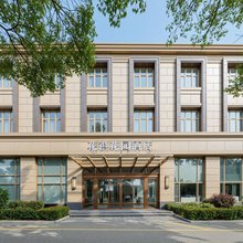 花祺花园酒店(苏州工业园区南门汽车客运站店)