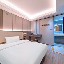 云星民宿(南宁火车站地铁店)