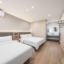 禾乐民宿(上海虹桥火车站国家会展中心店)