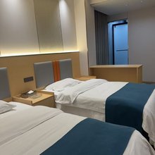 大方豪锐酒店