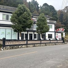 湖畔人家·驿宿