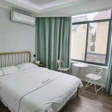 上海悦见悠然民宿(莲谢路店)