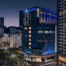 珠海情侣路日月贝新天地亚朵酒店