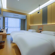 米拉栖庭民宿(昭通省耕山水店)