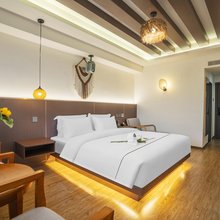 文山古瑶坊瑶浴SPA酒店